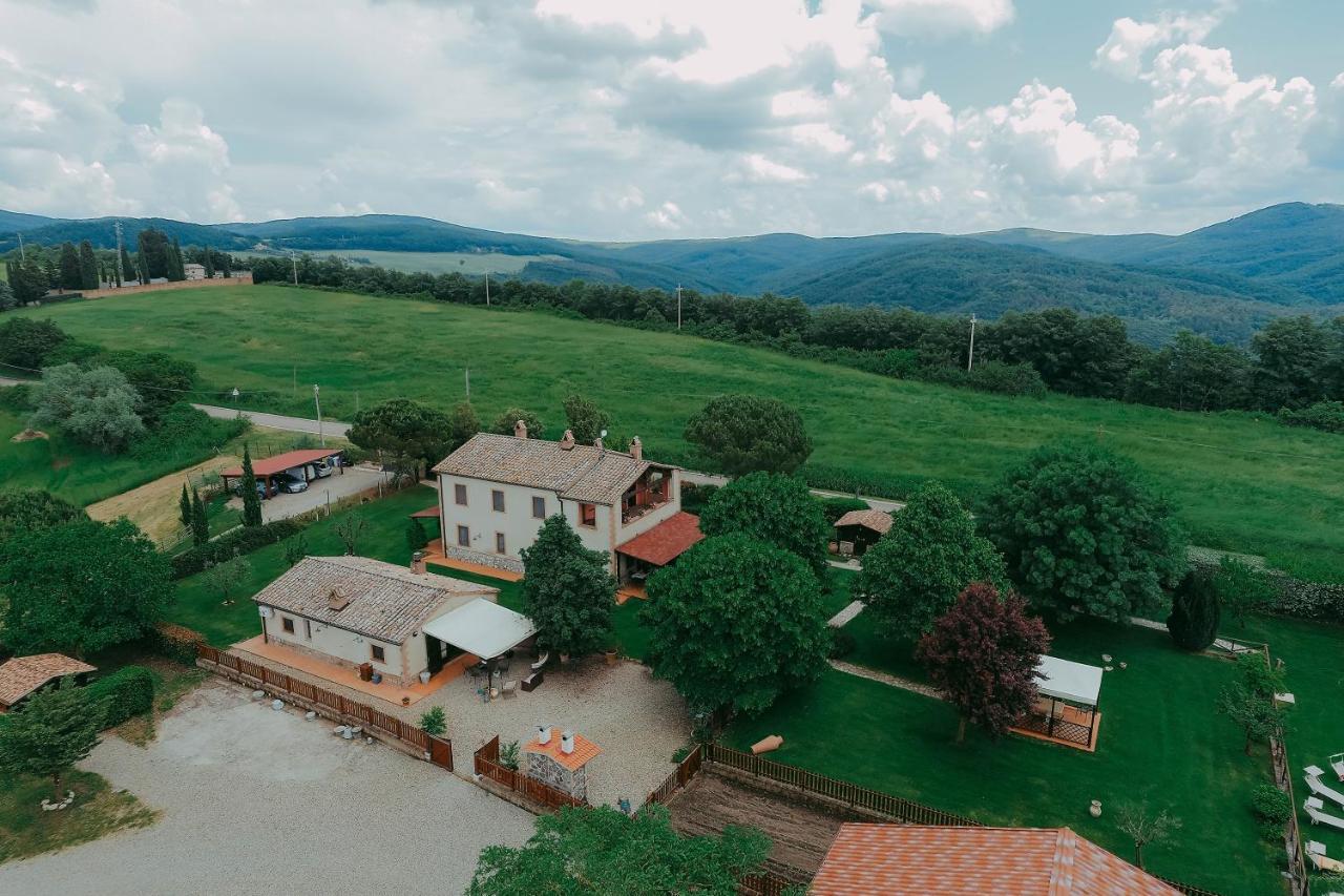 Agriturismo Gli Alberelli Аквапенденте Экстерьер фото